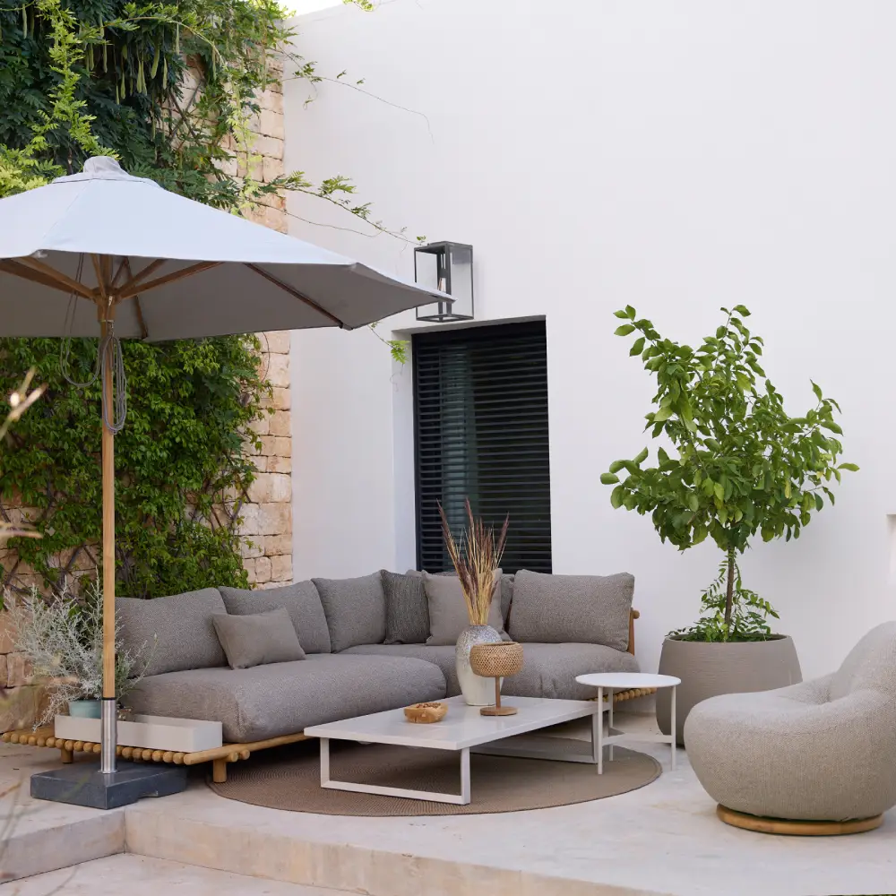 Gem loungefåtölj m/teak svirvel Light brown, Rise