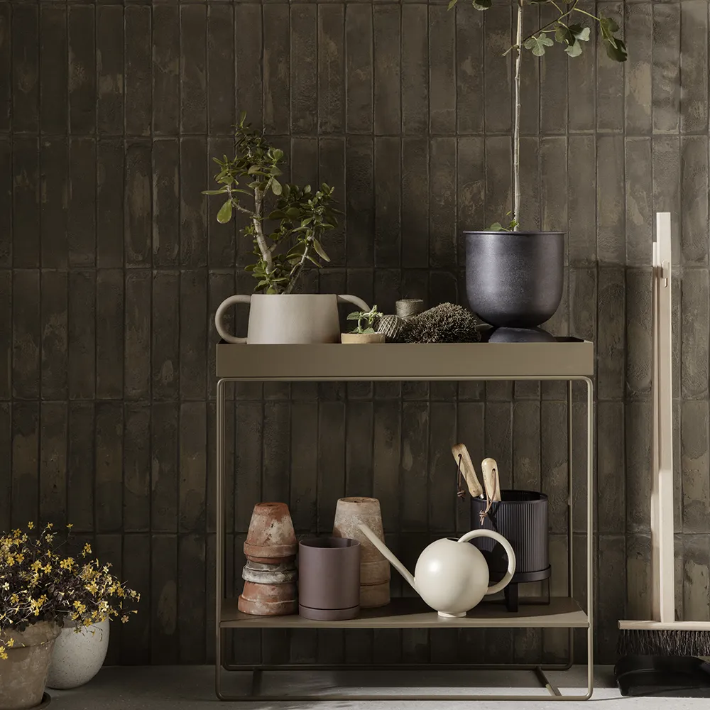 Hourglass Kruka Extra Small Black