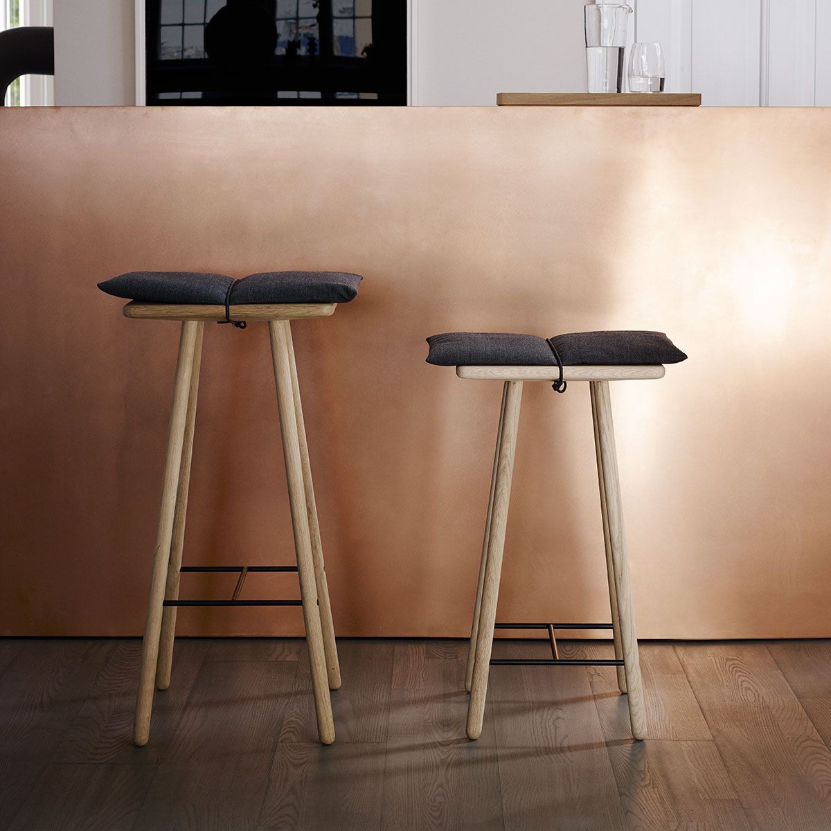 Georg Barstol Låg Ek