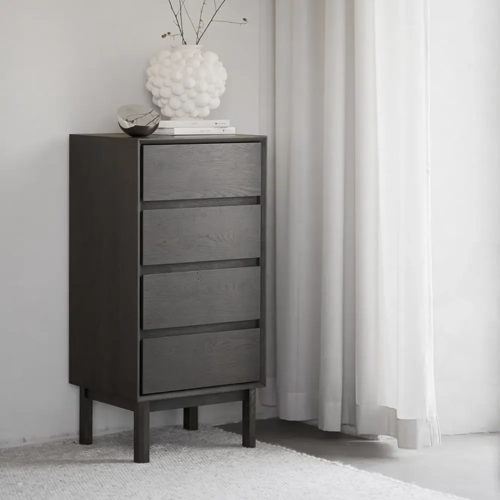 Mackay byrå  45x38 cm brun ek