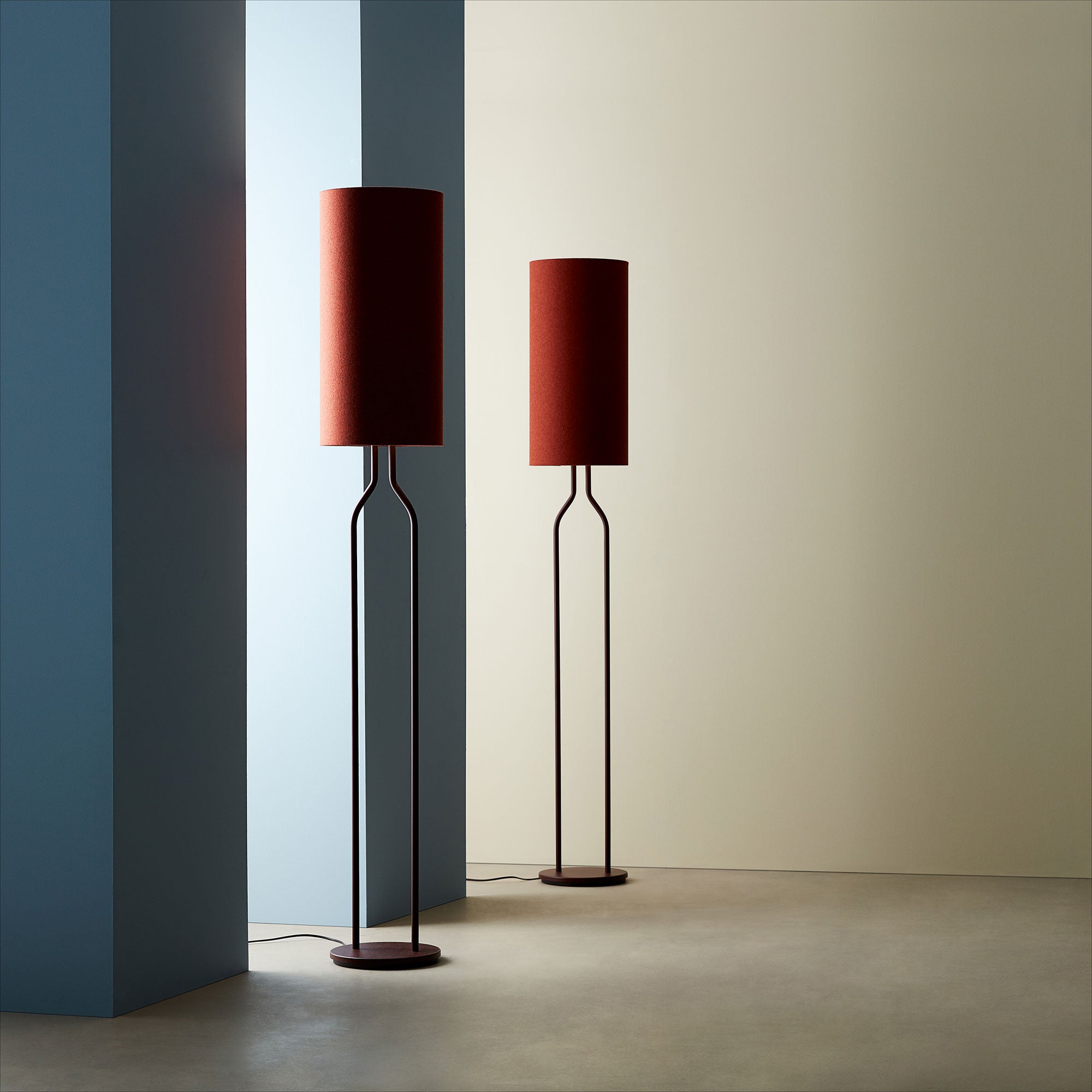 Bottle Golvlampa Sandstruktur Exkl Textilskärm