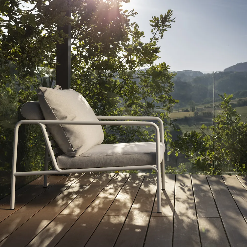 Avon Fåtölj Moss/White