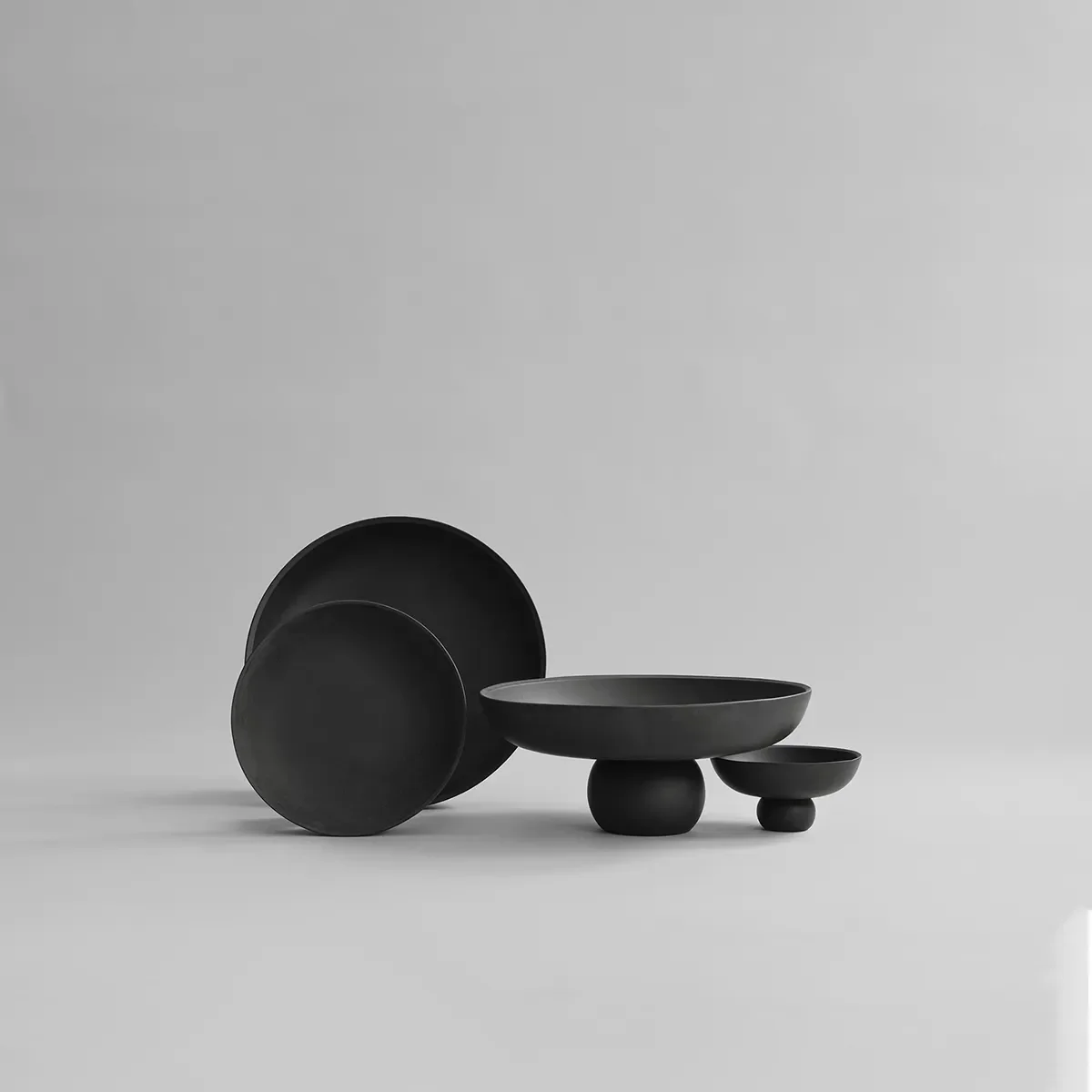 Handmålad dekorationsskål Baburu Big Black Ø 43 cm