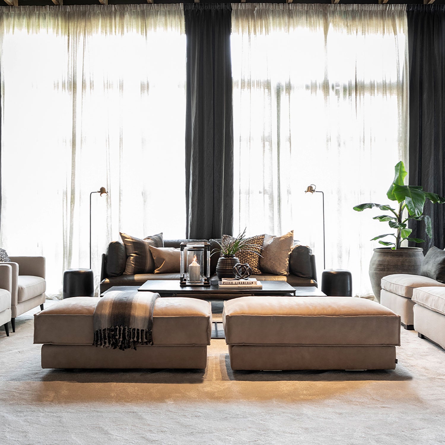 Montana Pall 112X112 Cm Nubuck Taupe