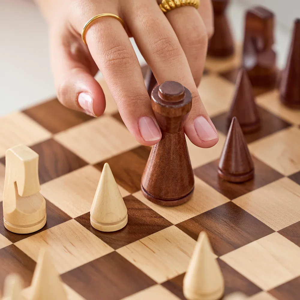 Schack The Minimalist