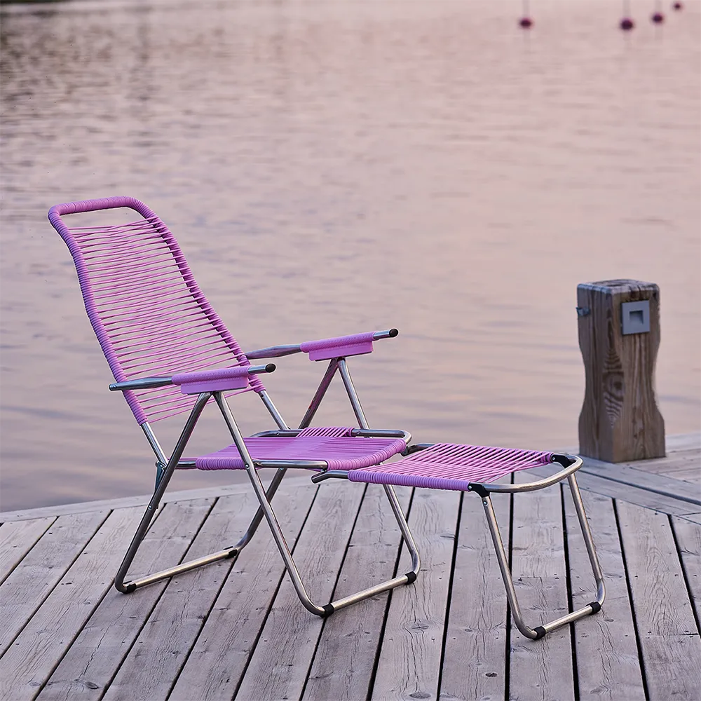 Spaghetti solstol pink matt aluminium 