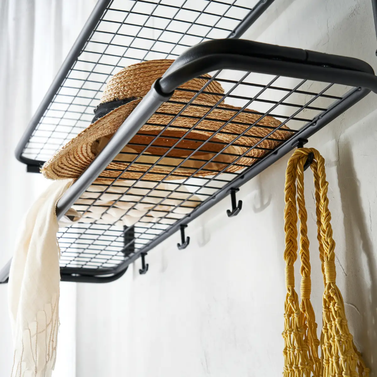 Classic hatthylla 110 cm Svart Krom