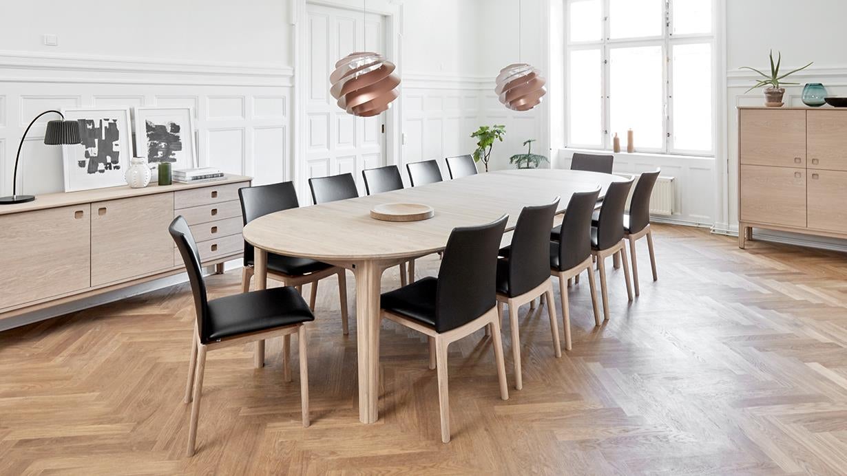 Sm112 matbord Ek Massiv Vitolja