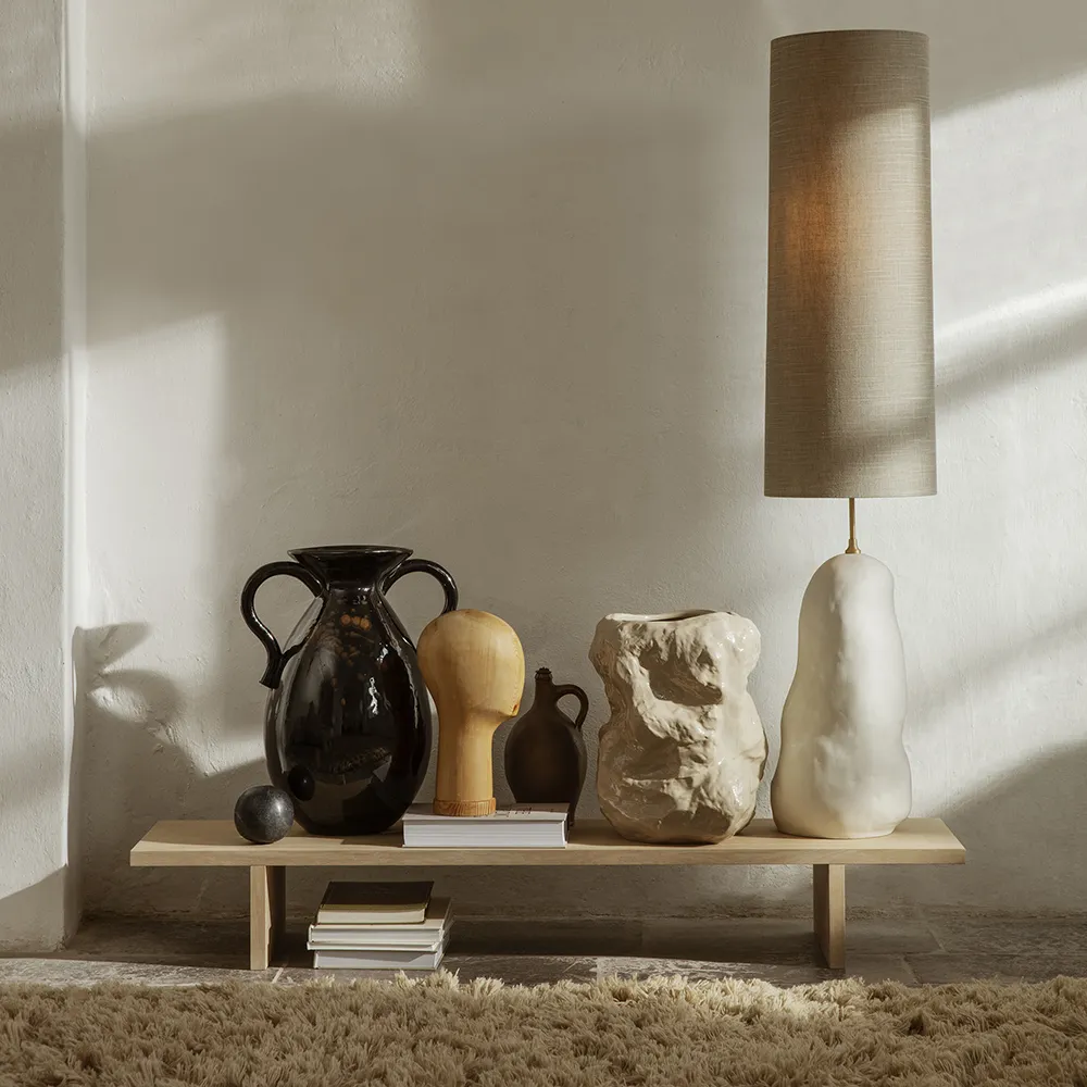 Kona Display Sidobord Natural