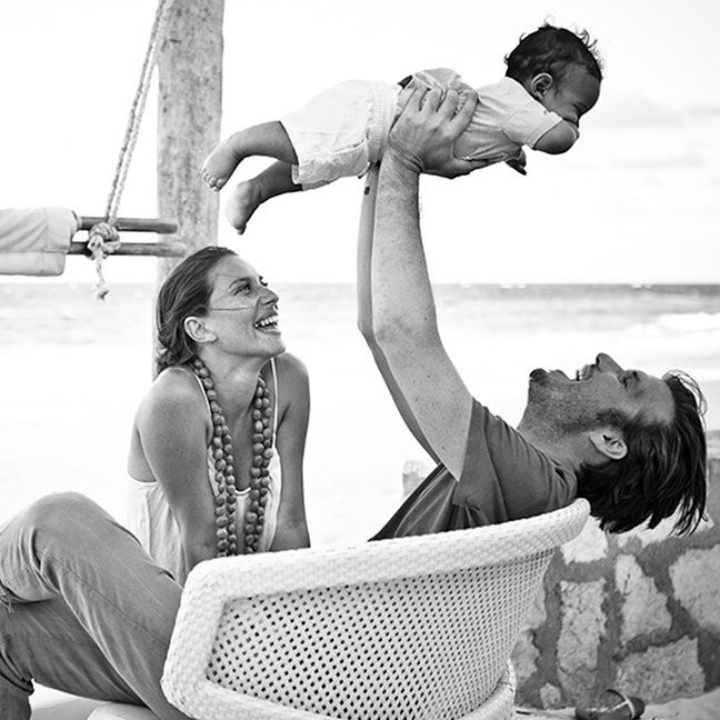 Seashell fotpall vit 