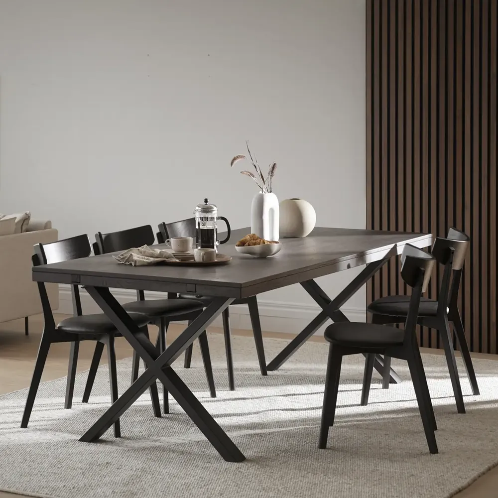 Ami matstol svart ek/svart konstläder