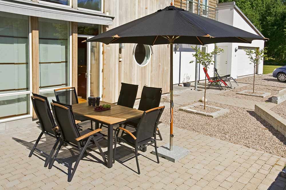Nydala Positionsfåtölj Svart/Svart Teak 