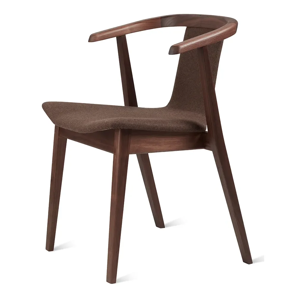 SM820 matstol med tyg i kategori 1