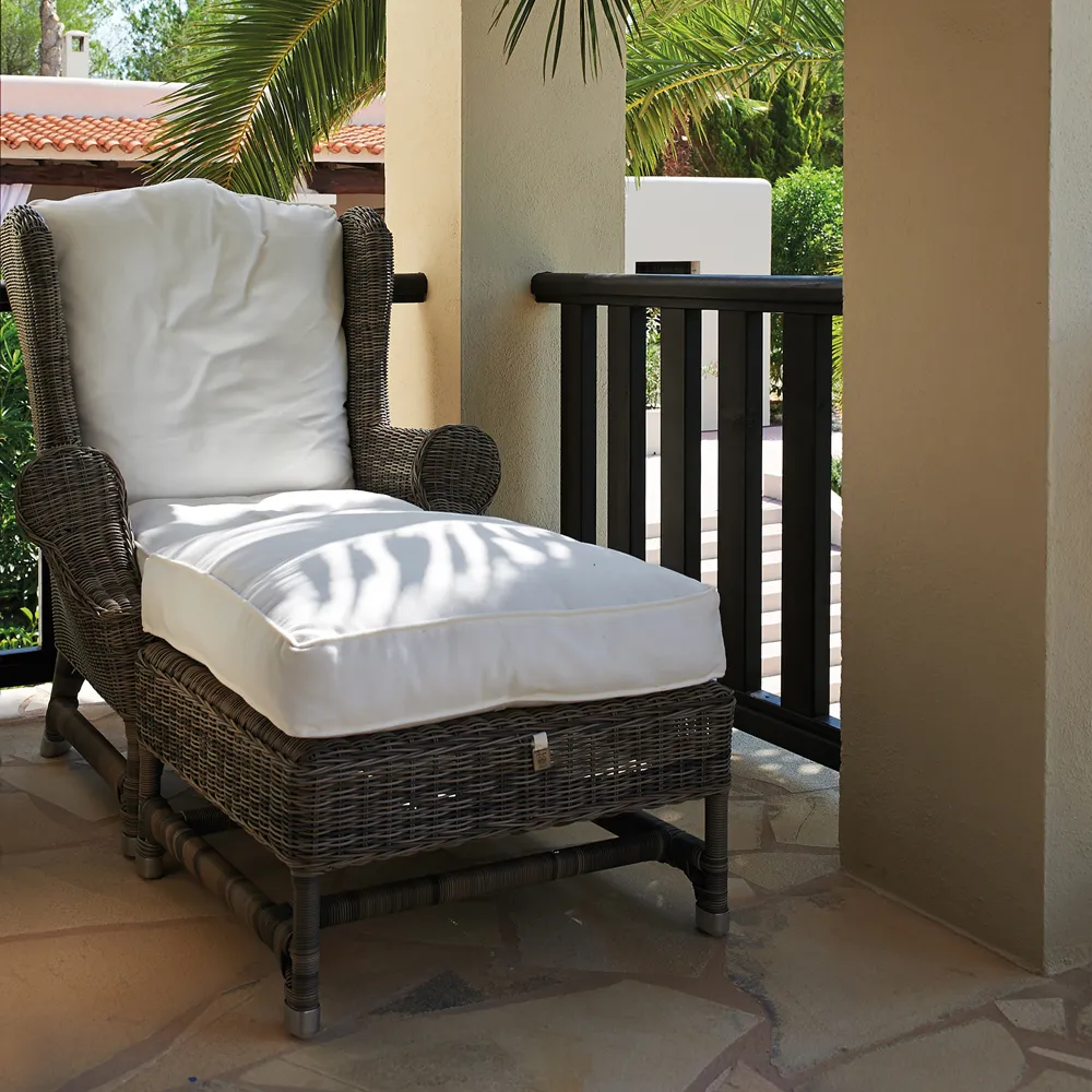 Nicolas öronlappsfåtölj konstrotting