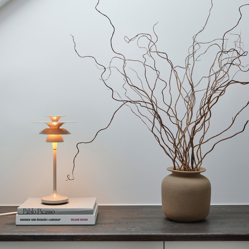 Picasso bordslampa H348 Nougat G4