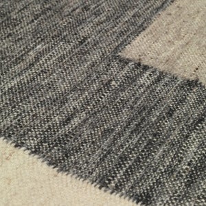 Counter Handvävd Ullmatta 200x300 cm - Charcoal/Off-white