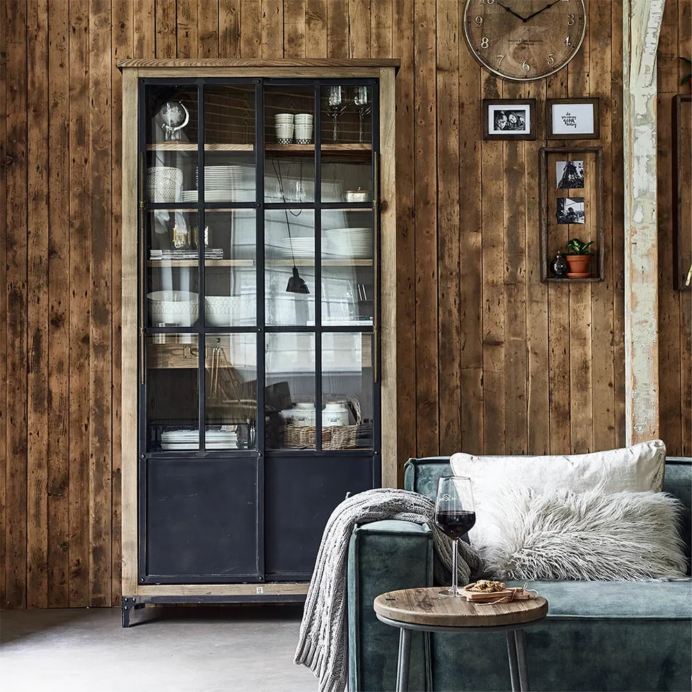 The Hoxton vitrinskåp