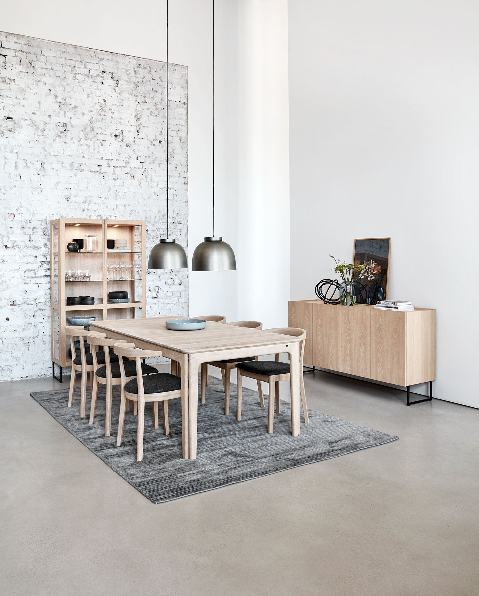 Sm27 Bord Ek Massiv Vitolja