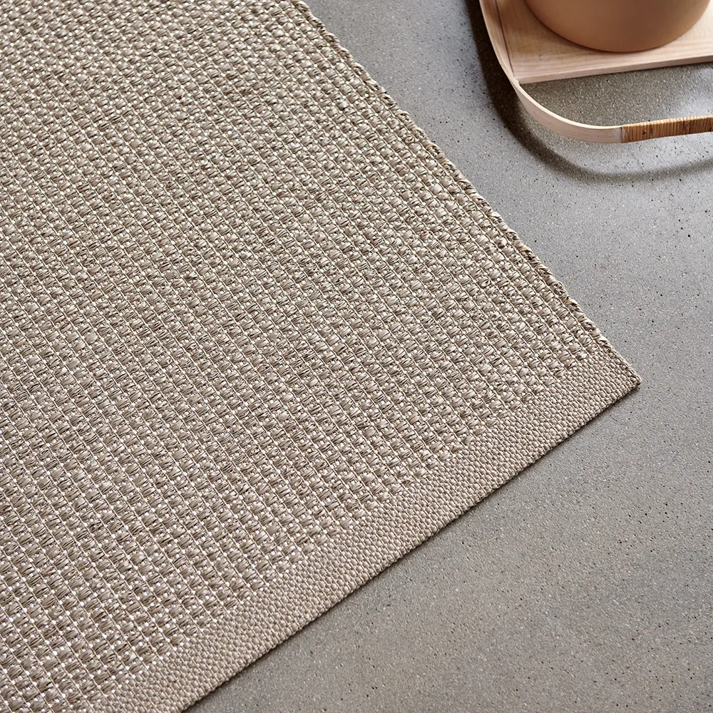 Emm matta 70 x 120 cm Potato/Beige Metallic