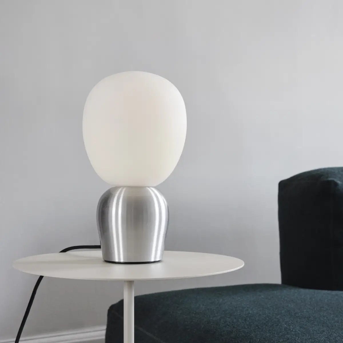 Bordslampa Ø18,4xH33,5 cm Metall/Glas Slipad aluminium