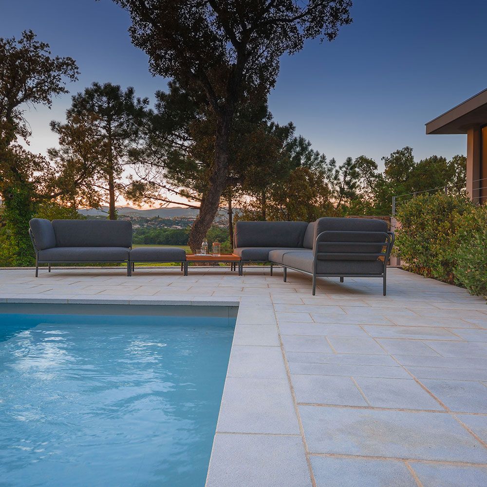 Level avslutsdel höger grå aluminium