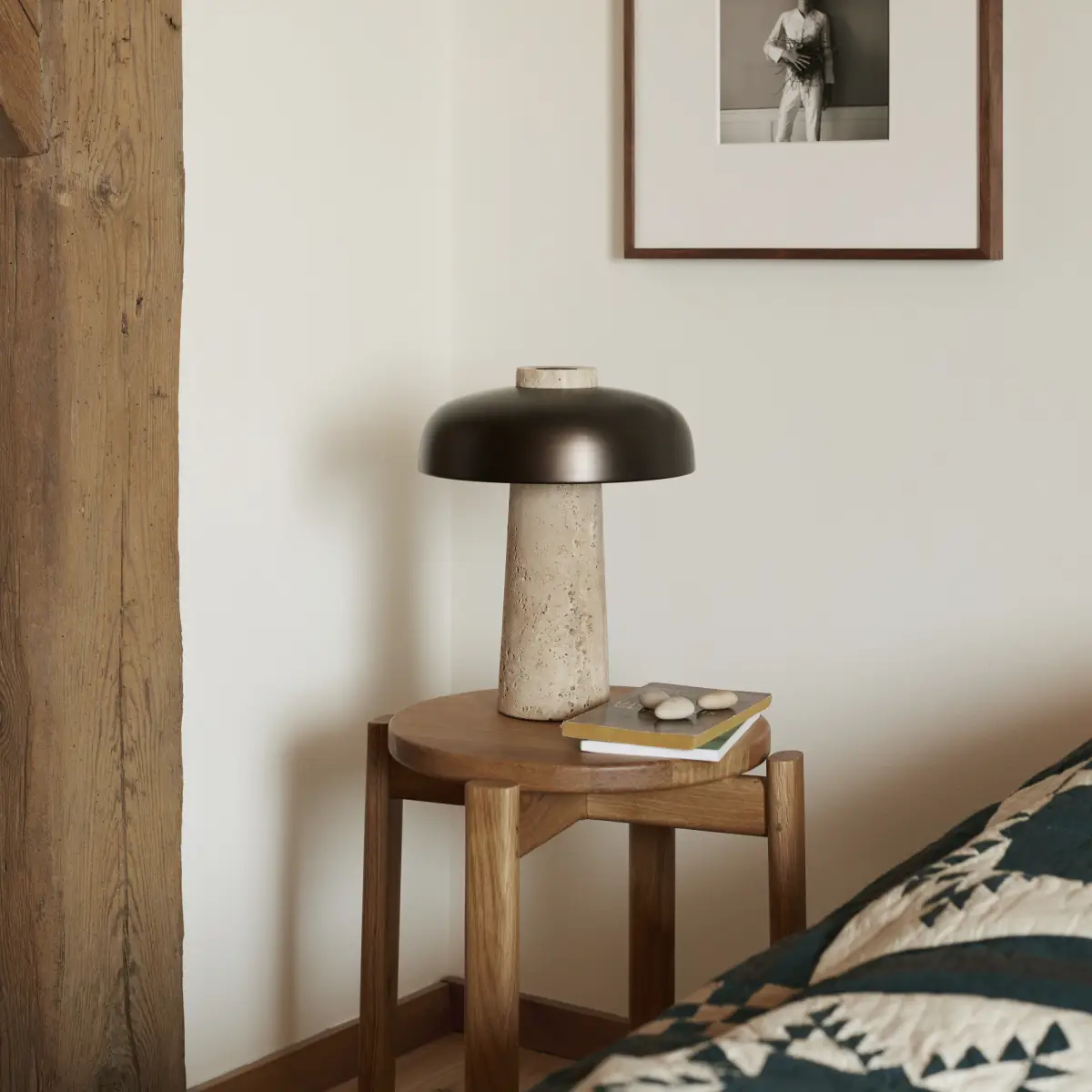 Reverse Bordslampa, Travertine, Sand/Alu.Bronzed