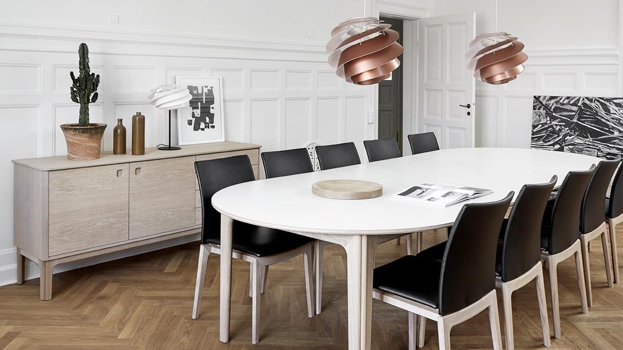 Sm112 matbord Ek Massiv Vitolja