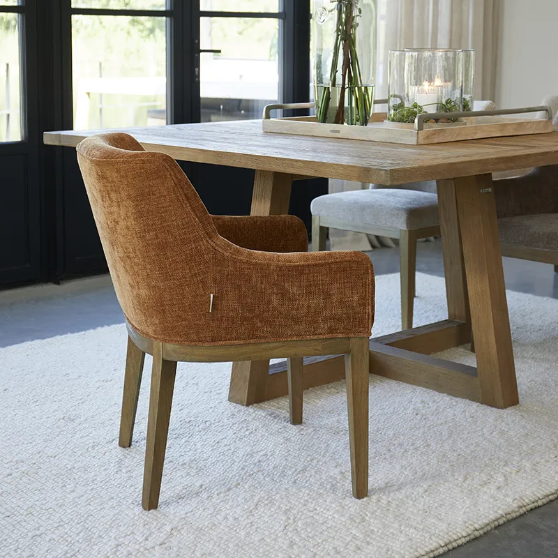 Whistler karmstol Maroon Brown